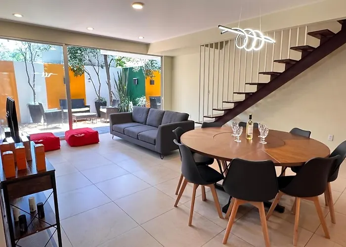 Escapate A Un Duplex Exclusivo Con Vino Y Terraza Mexico City